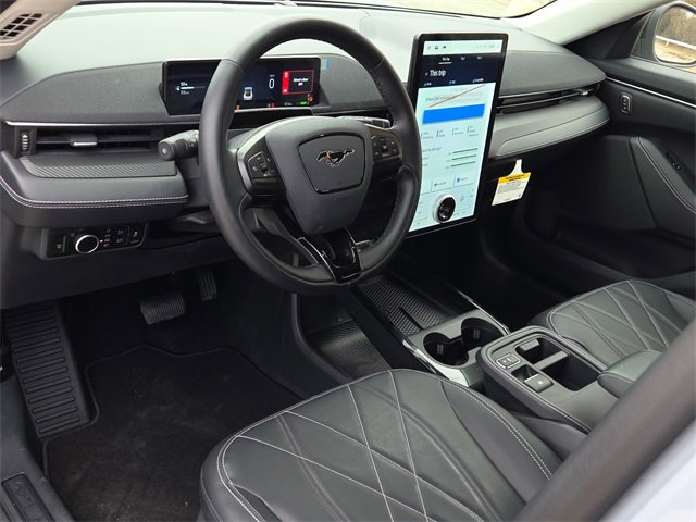 Used 2025 Ford Mustang Mach-E Select image 16