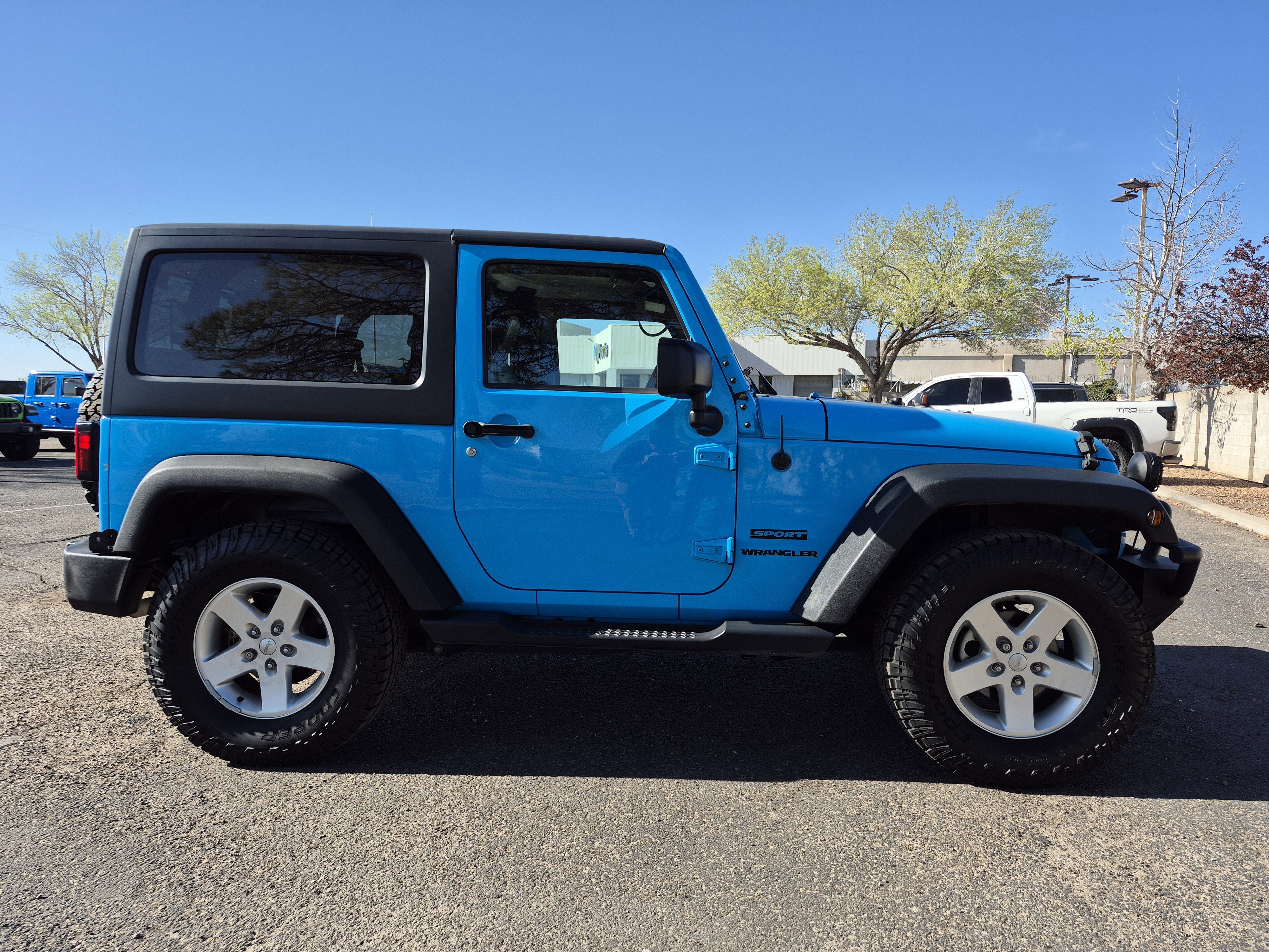Used 2017 Jeep Wrangler Sport w/ Quick Order Package 24S image 8