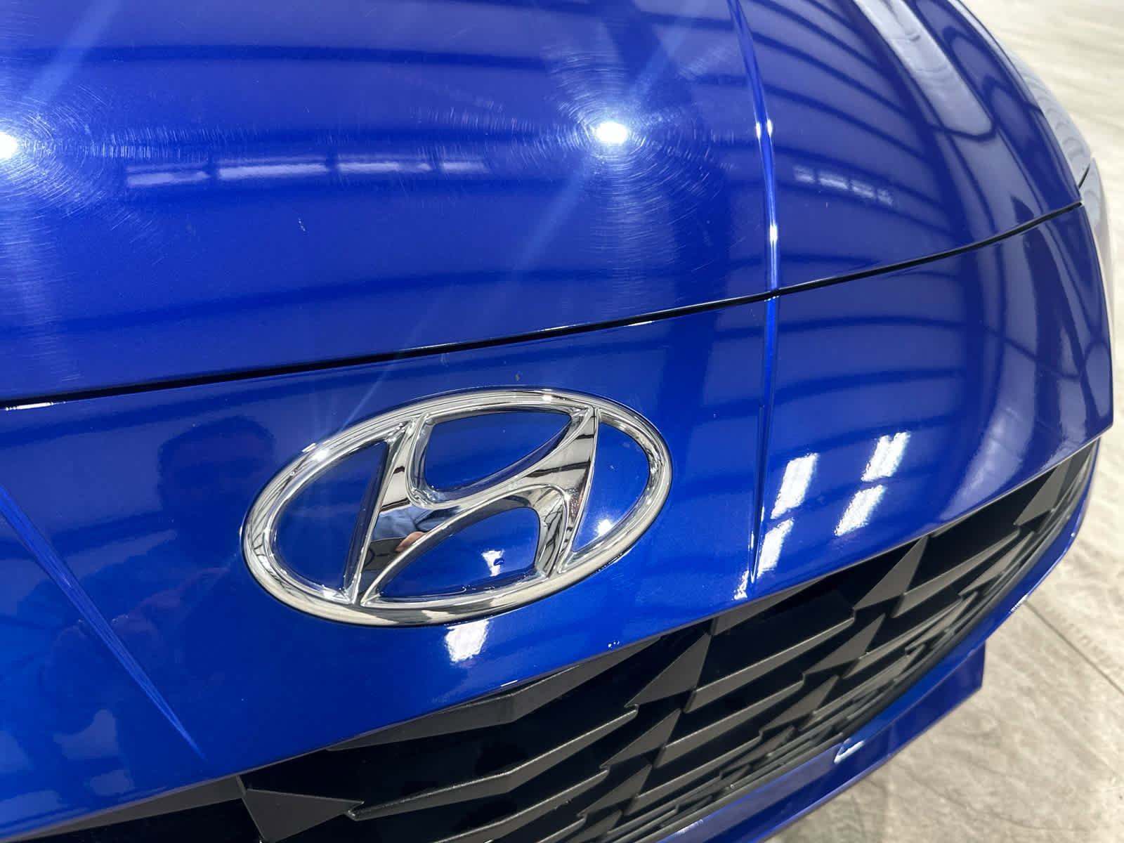 Used 2023 Hyundai Elantra SEL FWD image 9