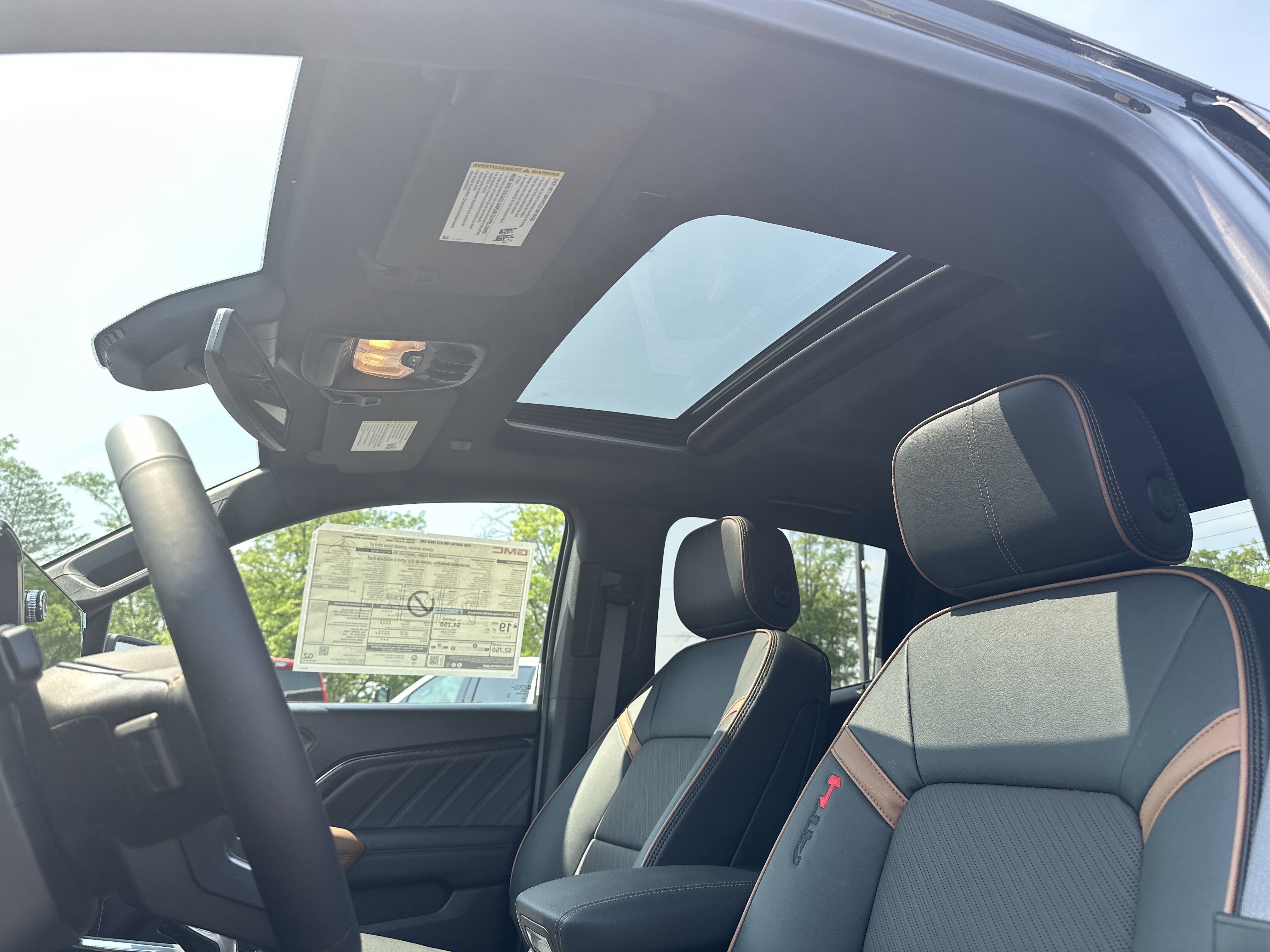 New 2025 GMC Canyon AT4 w/ Technology Plus Package image 28