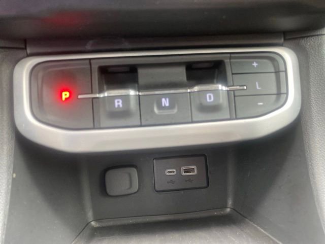 Used 2023 GMC Acadia SLE w/ Elevation Edition AWD/4WD image 29