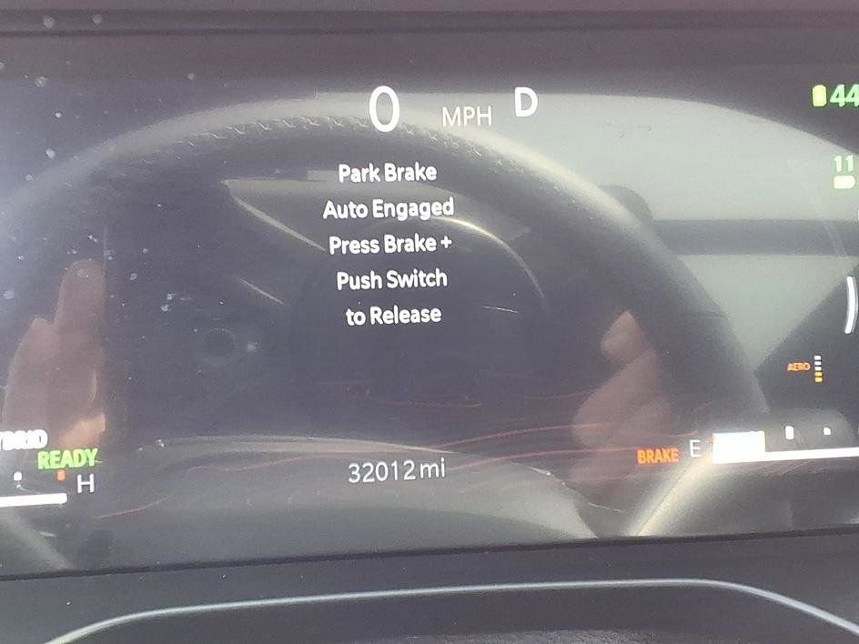 Used 2022 Jeep Grand Cherokee Overland w/ Luxury Tech Group IV image 32