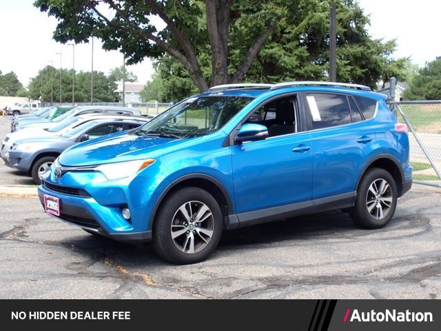 Used 2018 Toyota RAV4 XLE AWD/4WD image 1