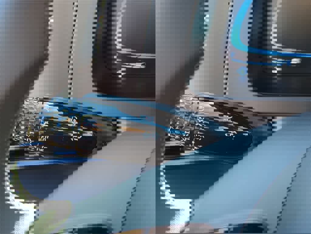 New 2026 Hyundai Elantra Sport w/ Cargo Package image 27