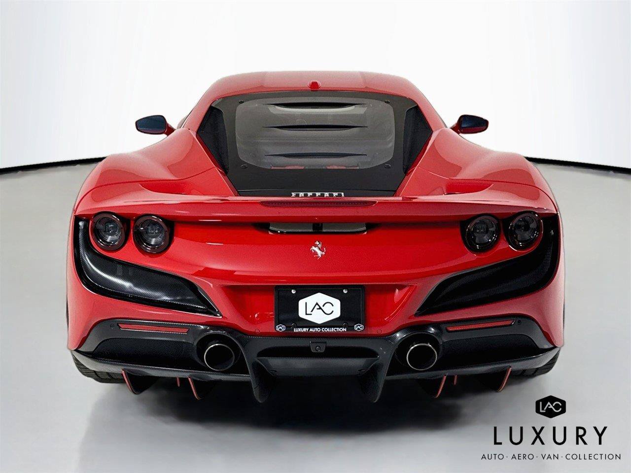 Used 2021 Ferrari F8 Tributo RWD image 6
