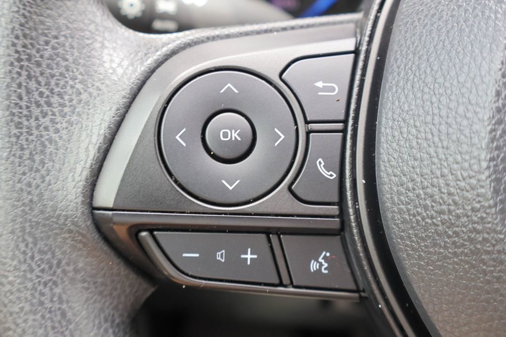 Used 2025 Toyota RAV4 XLE w/ Convenience Package image 14