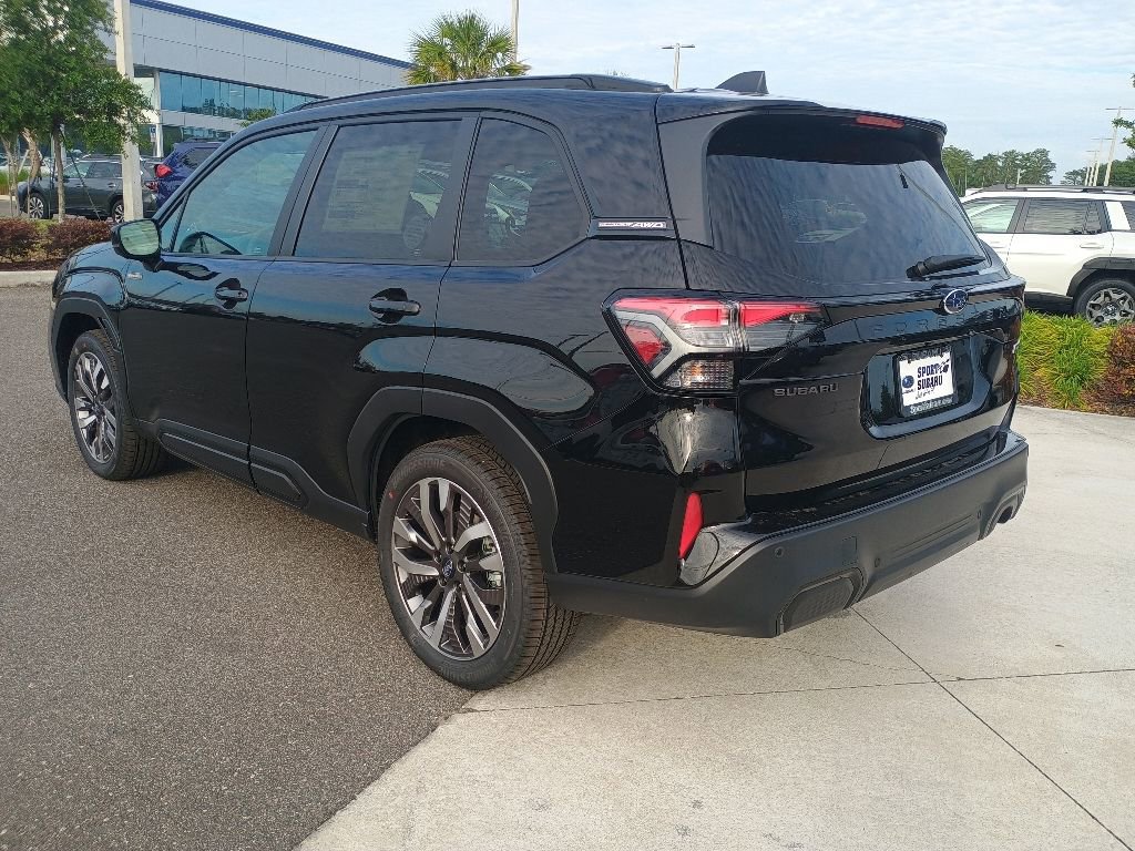 New 2026 Subaru Forester Touring AWD/4WD image 4