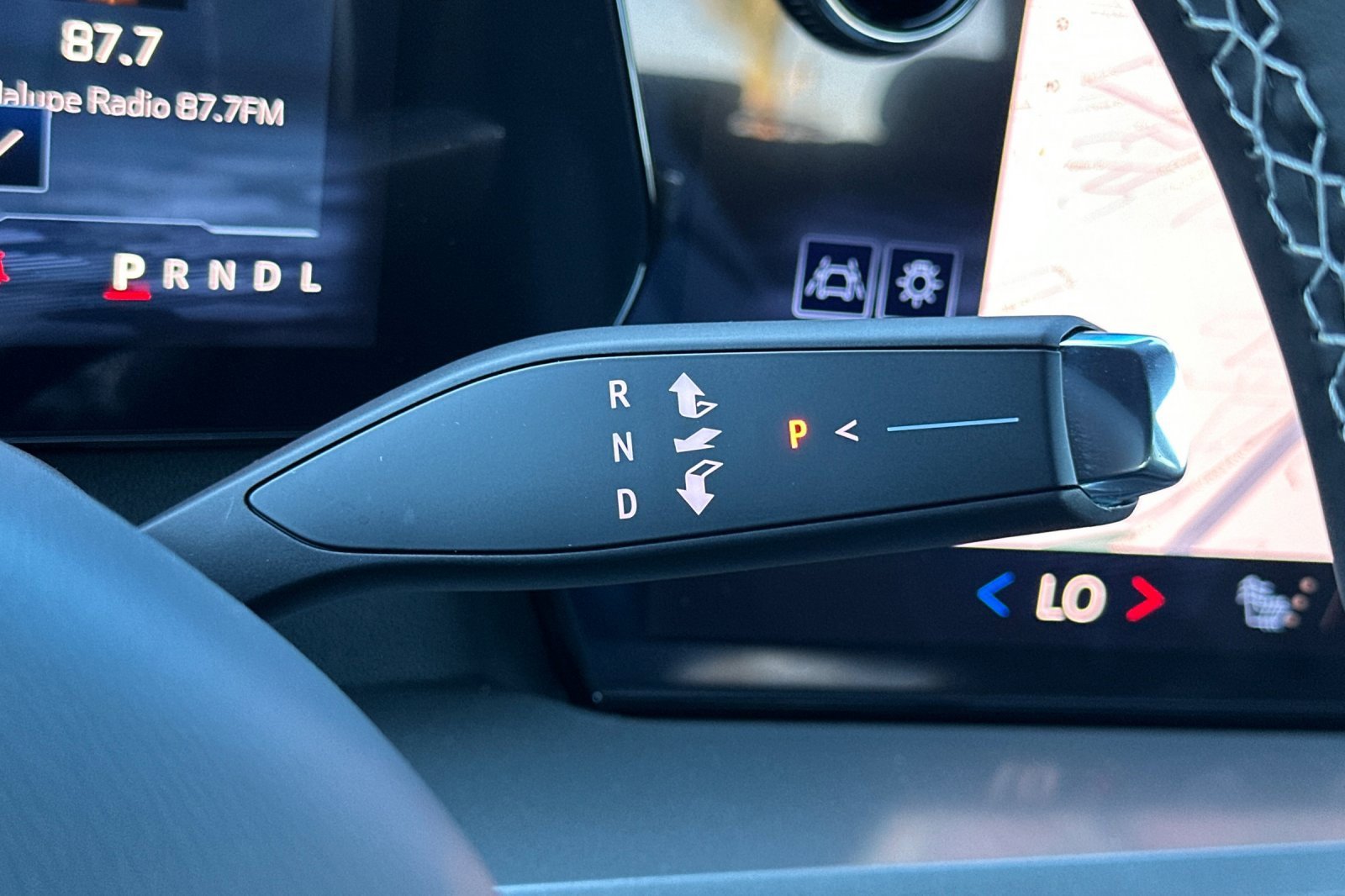 New 2026 Chevrolet Traverse LT image 23