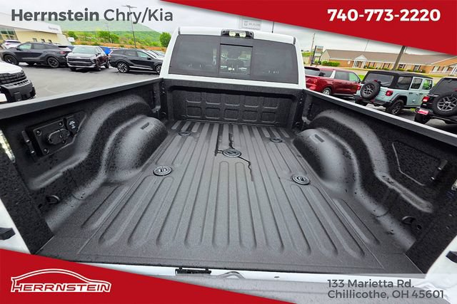 New 2026 RAM 2500 Laramie AWD/4WD image 33
