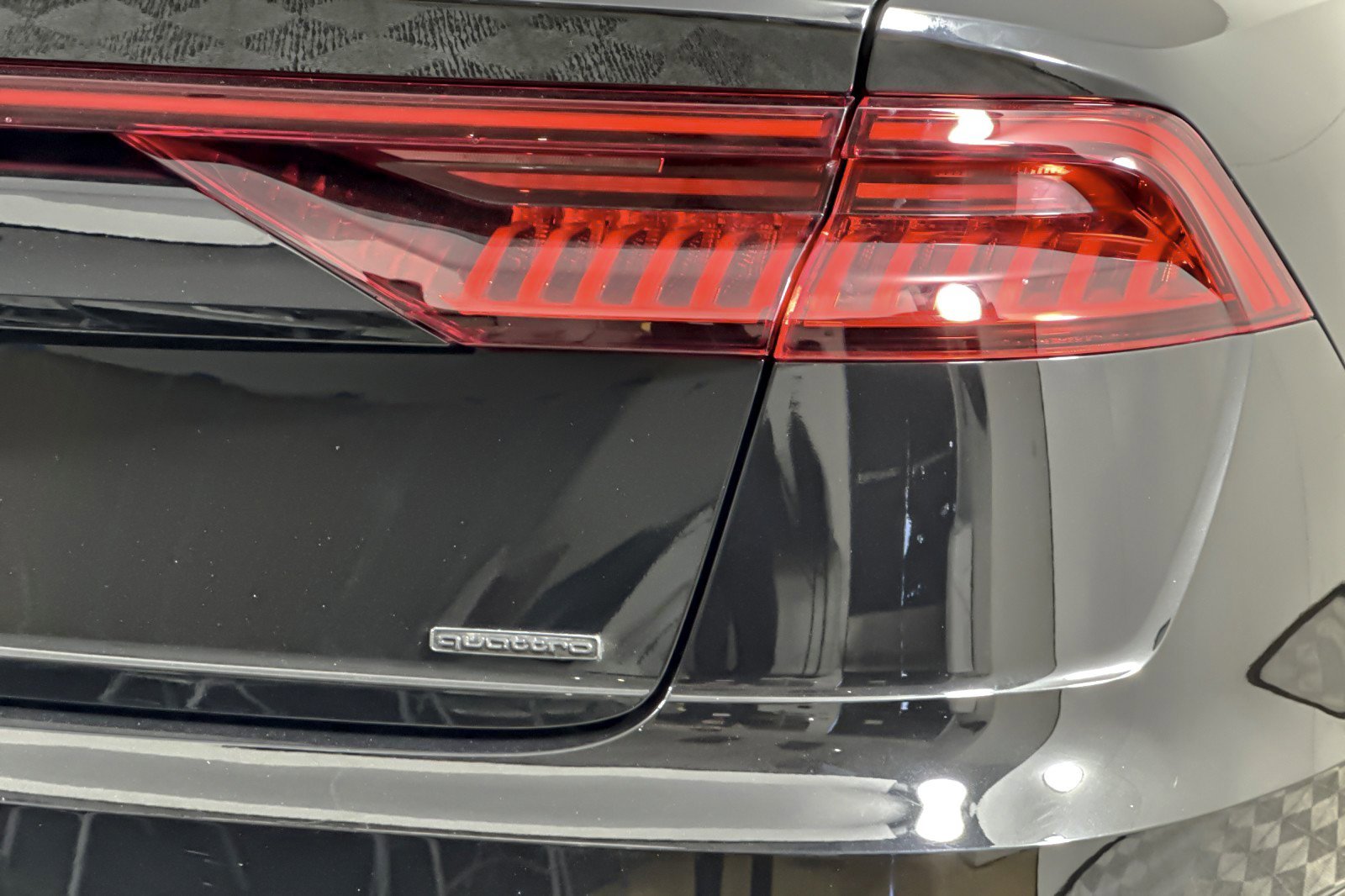 Used 2023 Audi Q8 Premium Plus w/ Premium Plus Package image 26