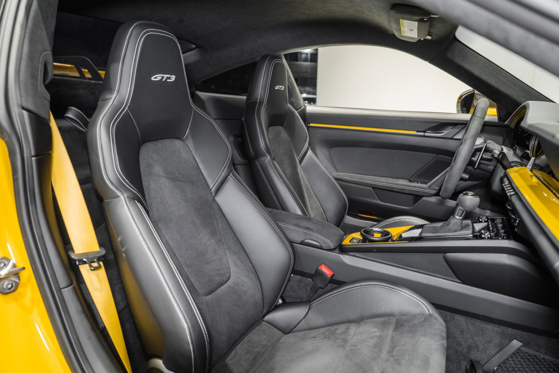 Used 2022 Porsche 911 GT3 image 23