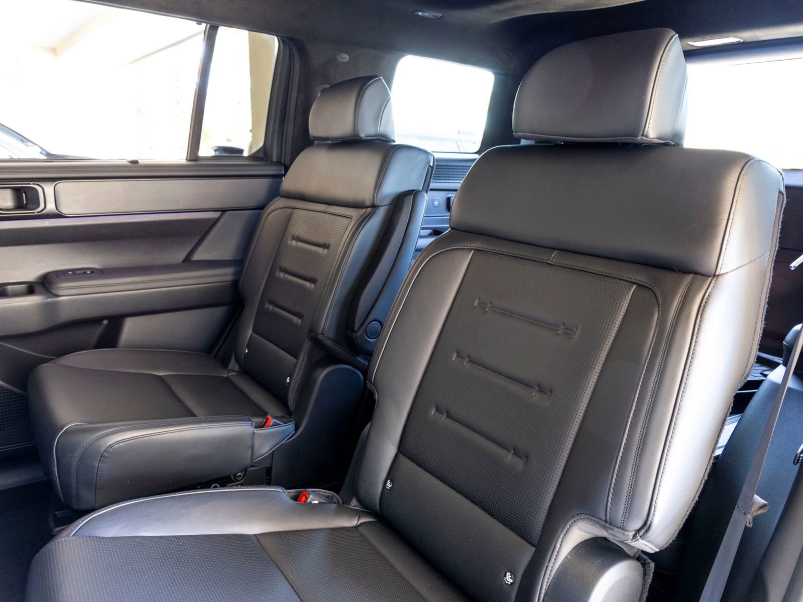 Used 2025 Hyundai Santa Fe Calligraphy image 21