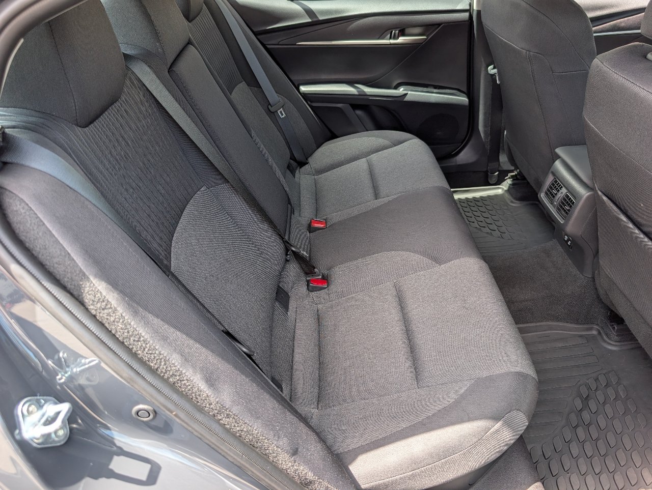 Used 2026 Toyota Camry LE FWD image 5