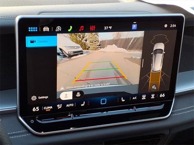 New 2026 Volkswagen Tiguan SE R-Line image 13