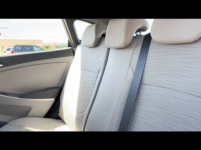Used 2015 Hyundai Accent GS FWD image 11