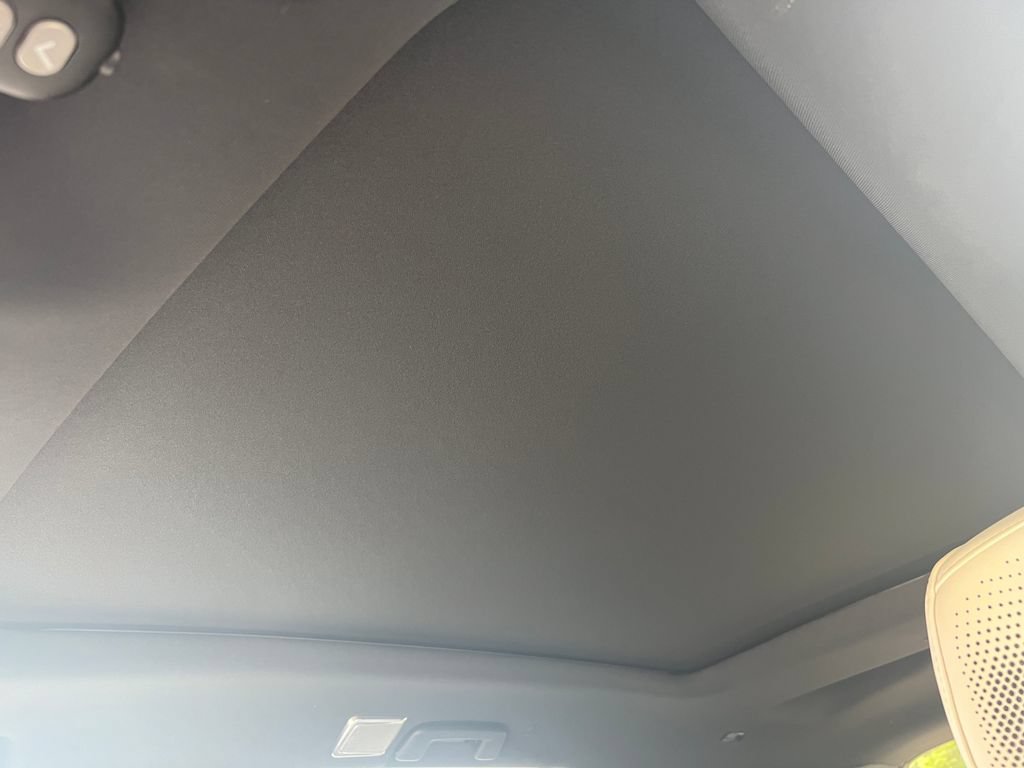Certified 2026 Cadillac Vistiq Sport w/ LPO, Floor Liner Package AWD/4WD image 36