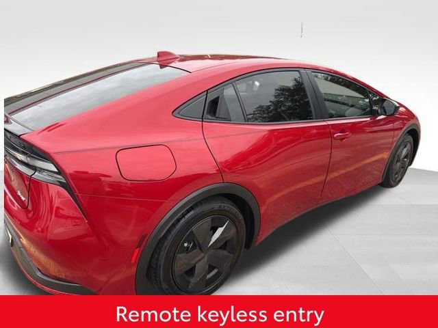 Used 2025 Toyota Prius Plug-In Hybrid image 6