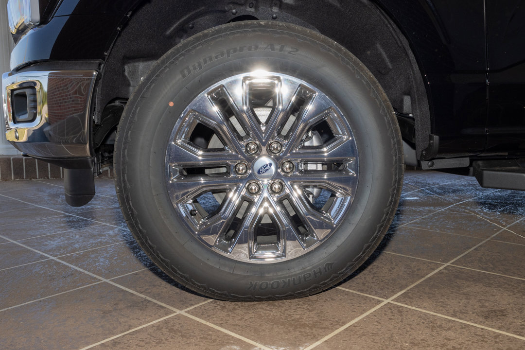 New 2025 Ford F150 Lariat w/ Equipment Group 501A Mid image 9