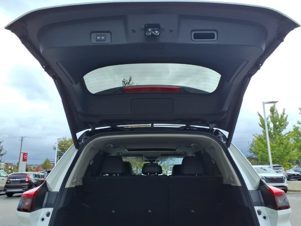 New 2026 Nissan Rogue Platinum AWD/4WD image 10