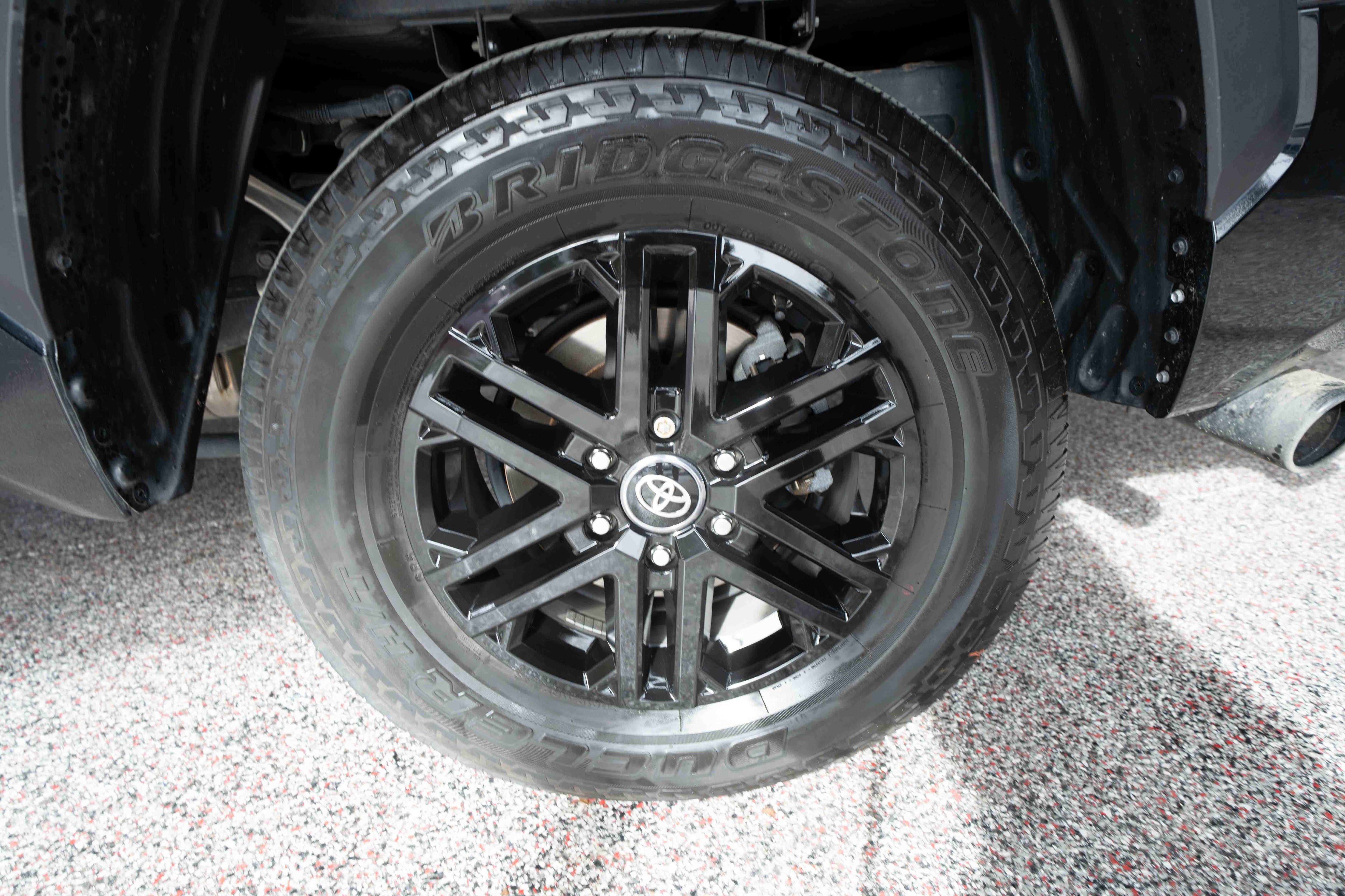 Used 2025 Toyota Tundra SR5 w/ SR5 Convenience Package image 28