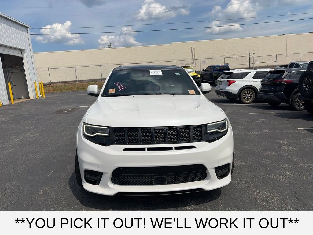 Used 2021 Jeep Grand Cherokee SRT w/ Trailer Tow Group IV AWD/4WD image 2