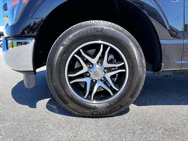 Used 2023 Ford F150 XLT w/ Equipment Group 301A Mid RWD image 7
