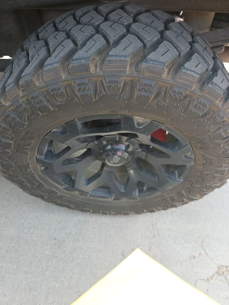 Used 2021 Chevrolet Silverado 1500 LTZ w/ Technology Package AWD/4WD image 9