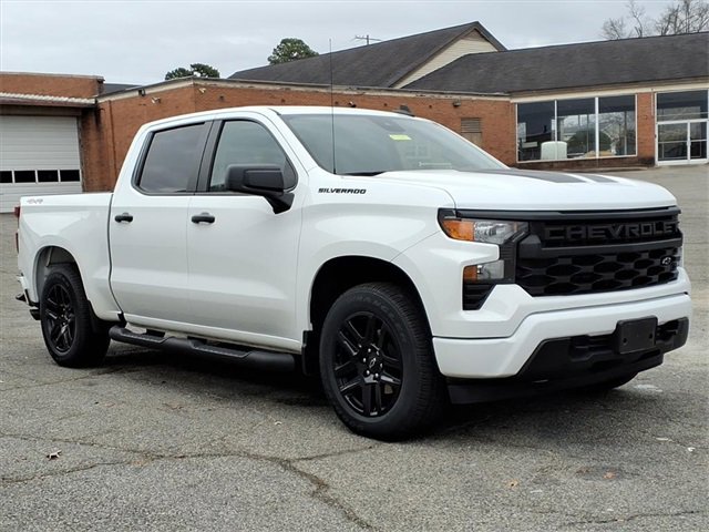 Used 2023 Chevrolet Silverado 1500 Custom w/ Rally Edition image 7