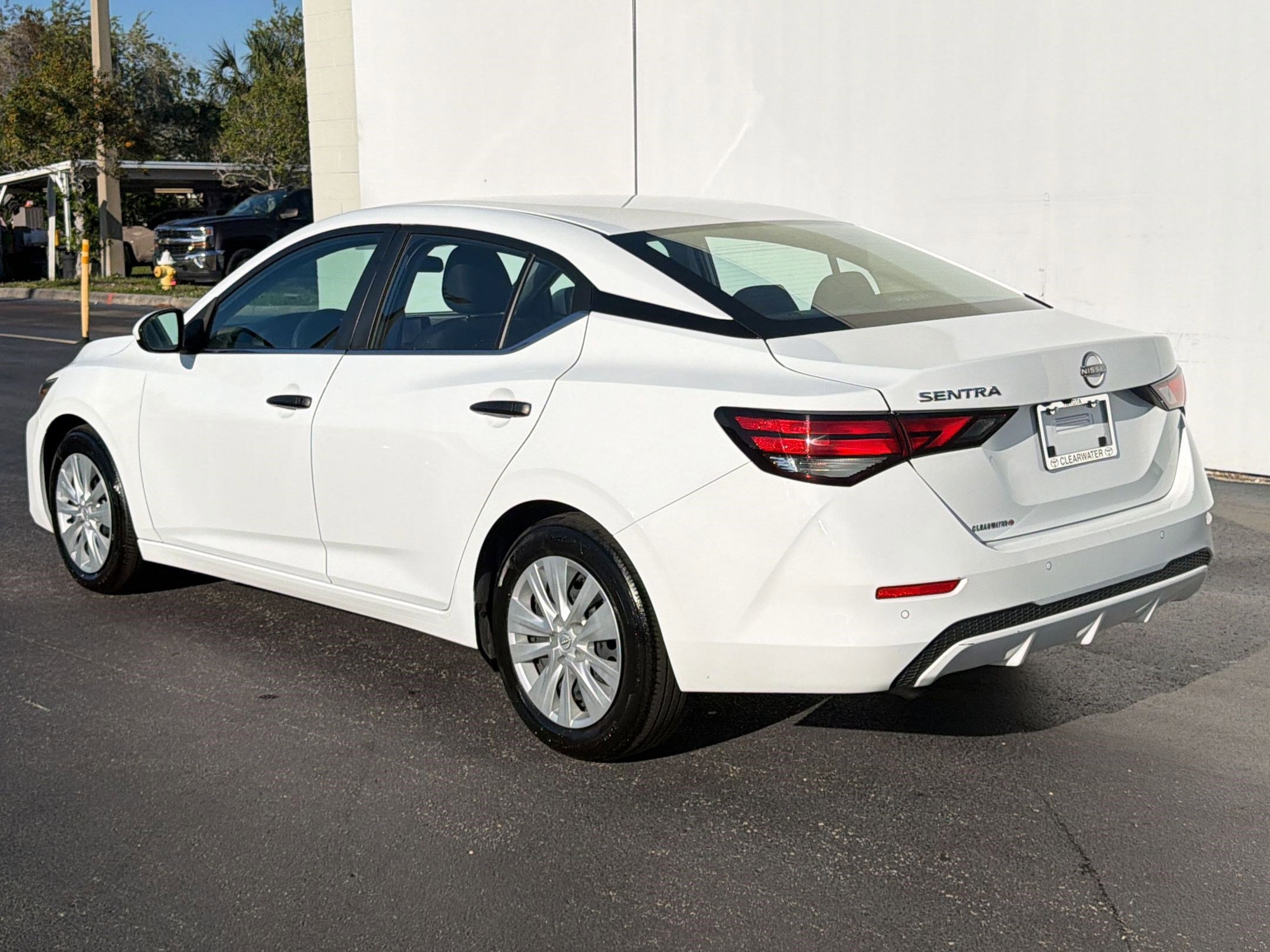 Used 2025 Nissan Sentra S image 3