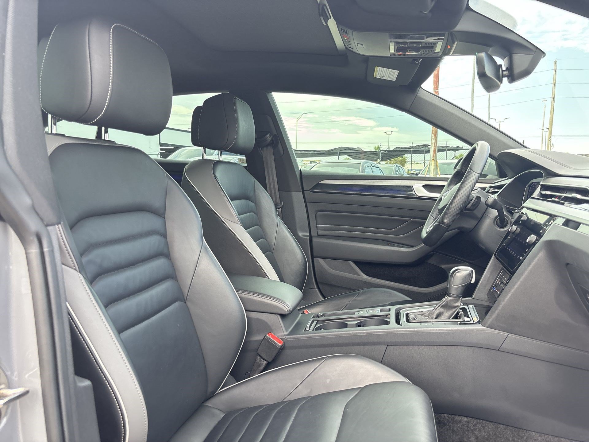 Used 2022 Volkswagen Arteon SEL AWD/4WD image 23