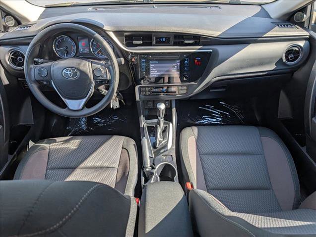 Used 2018 Toyota Corolla LE image 14