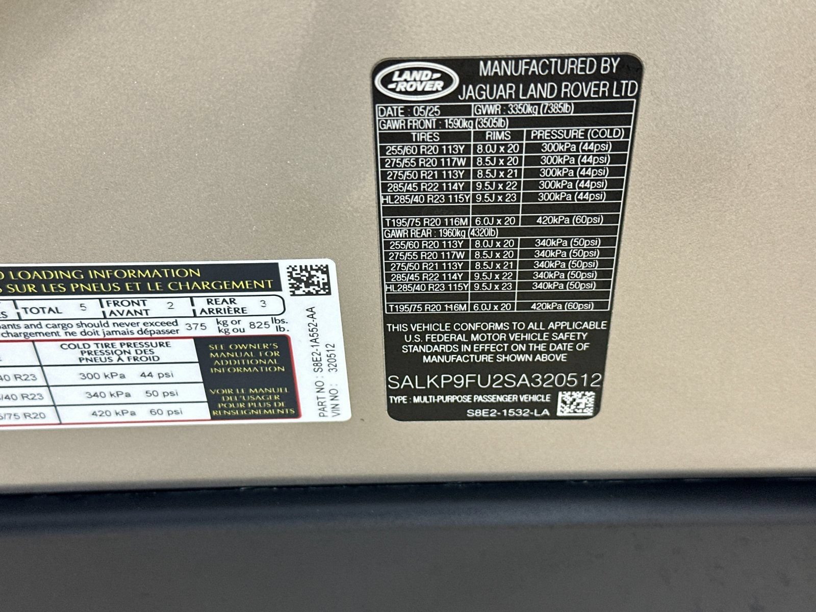 Used 2025 Land Rover Range Rover SE AWD/4WD image 29