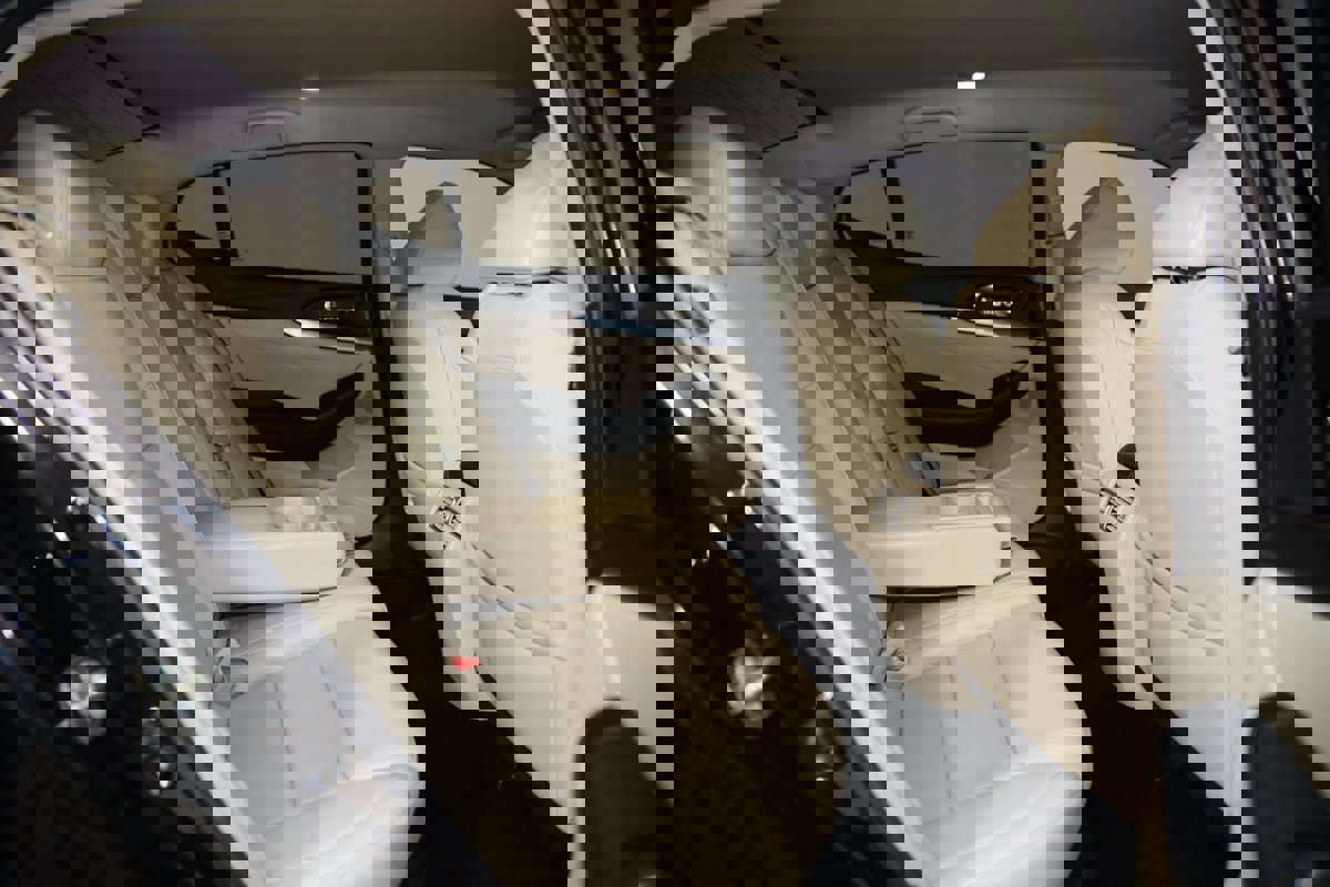 Used 2019 Nissan Maxima 3.5 SV w/ Floor Mat Group image 13