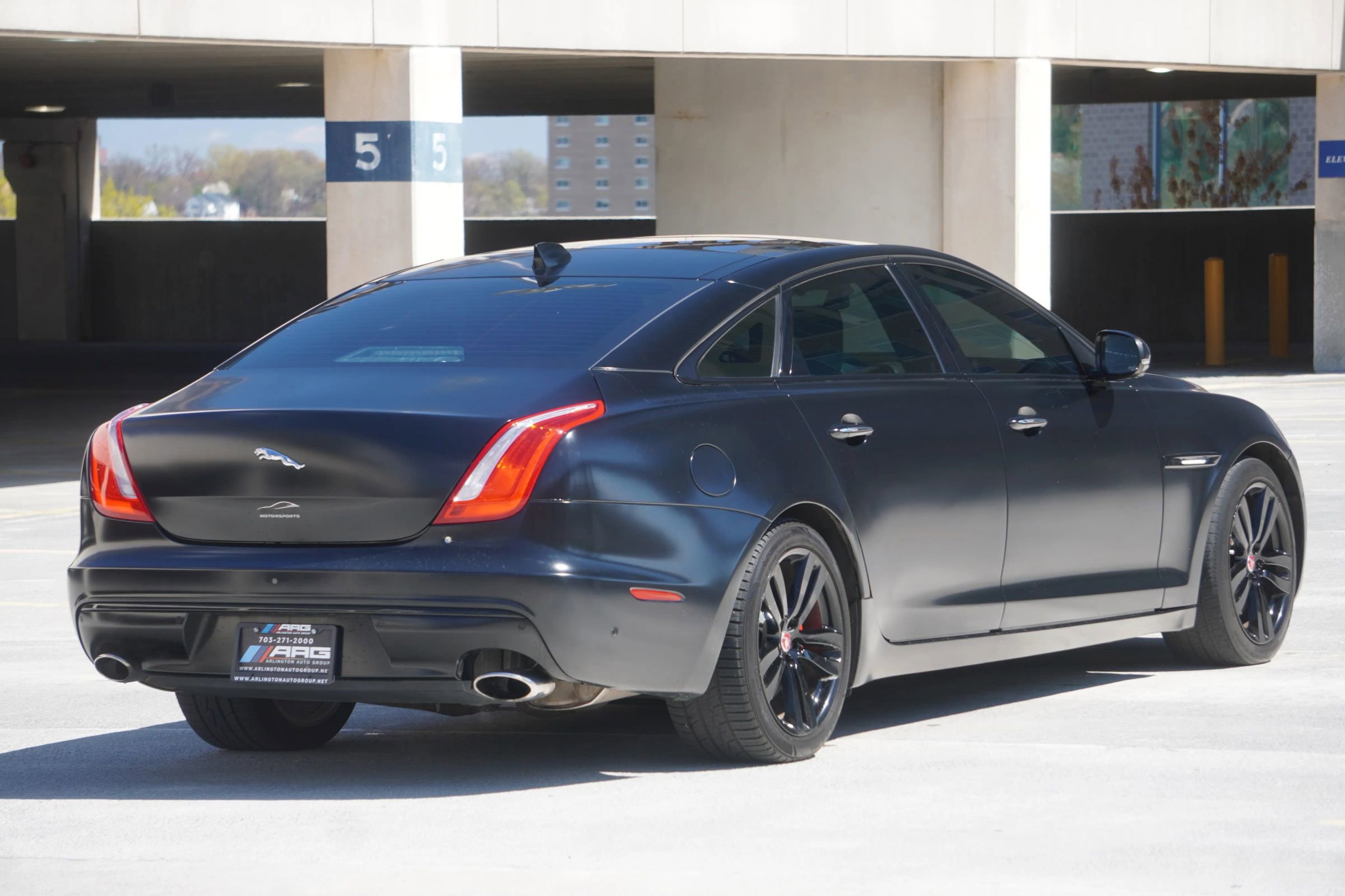 Used 2016 Jaguar XJ L Portfolio AWD/4WD image 23