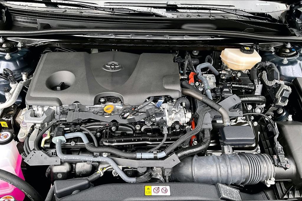 Used 2026 Toyota Camry SE FWD image 22