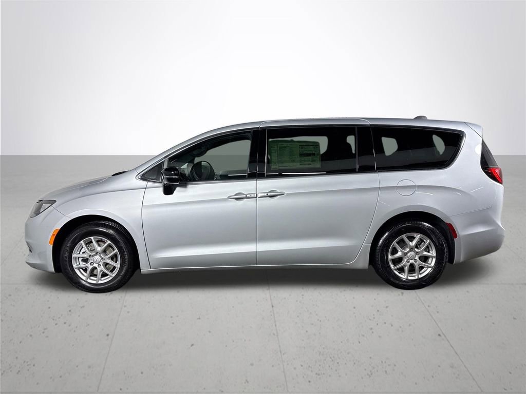 New 2026 Chrysler Voyager LX FWD image 9