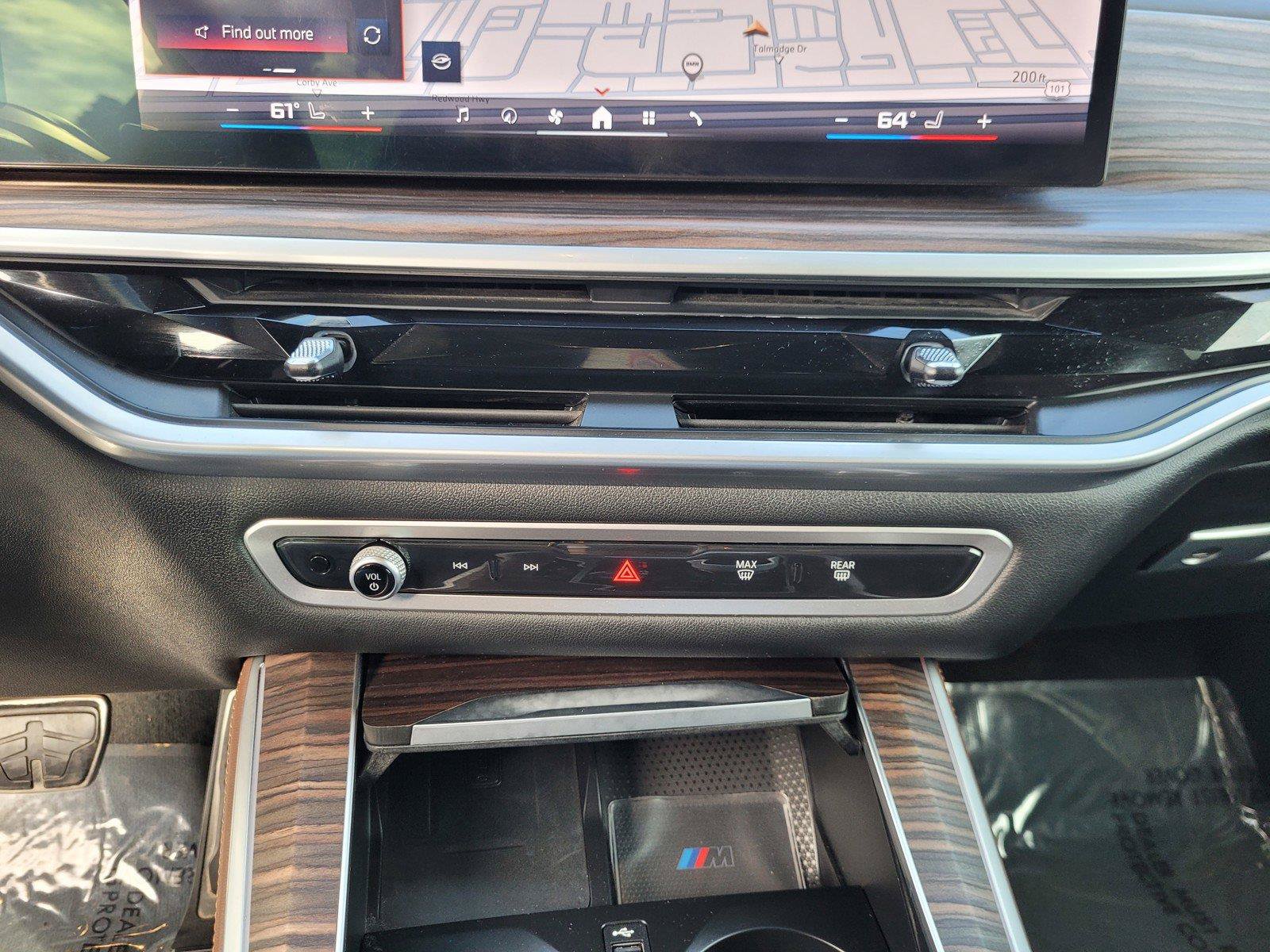 Used 2024 BMW X5 M60i AWD/4WD image 27
