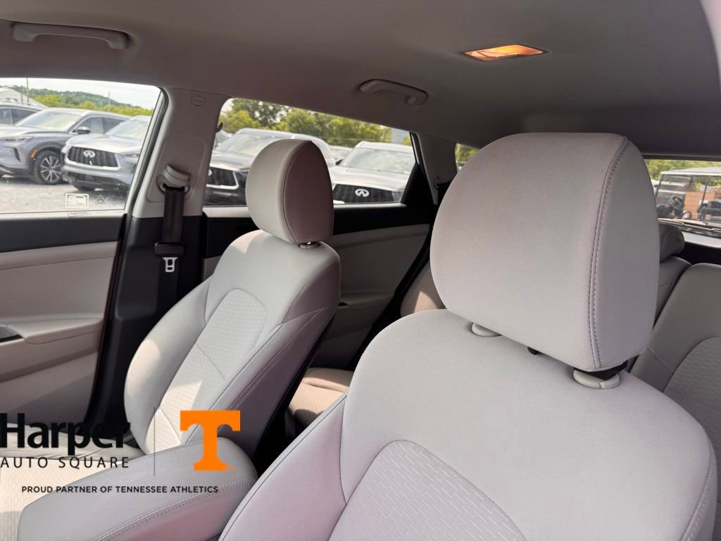 Used 2021 Hyundai Tucson SE FWD image 11