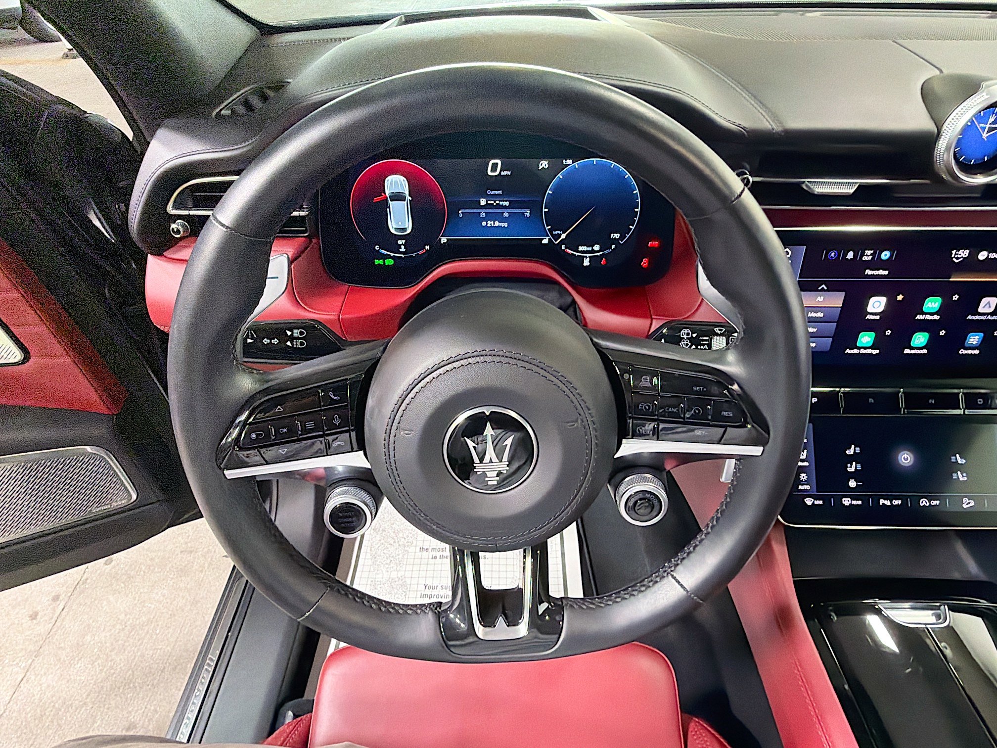 Used 2023 Maserati Grecale Modena image 39