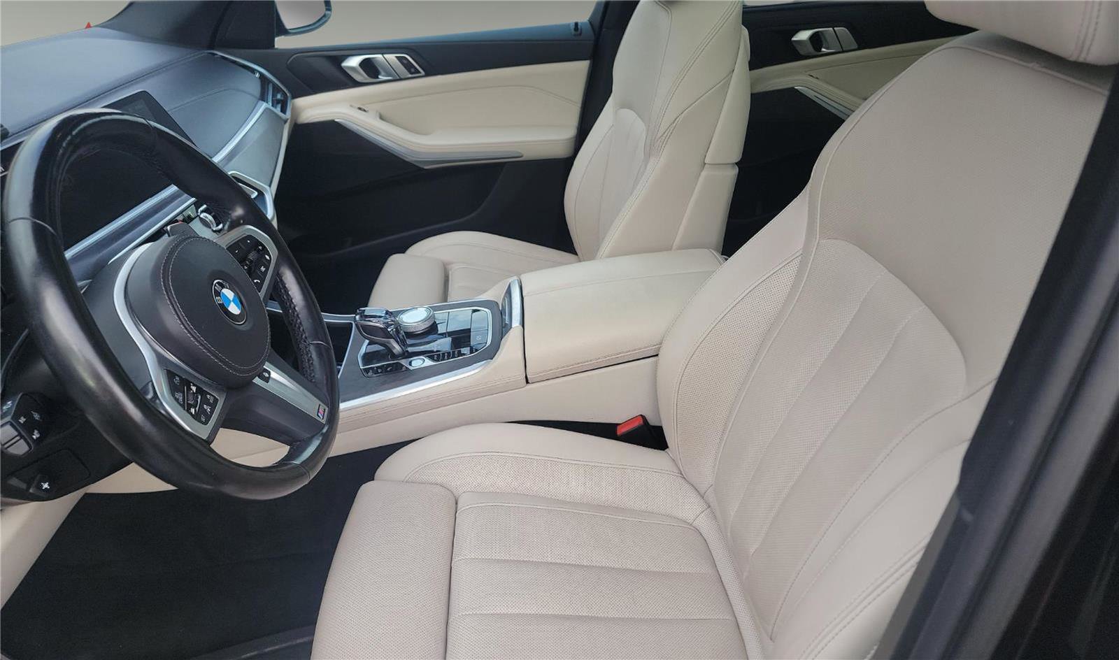 Used 2022 BMW X5 xDrive40i w/ Premium Enhanced Package AWD/4WD image 6