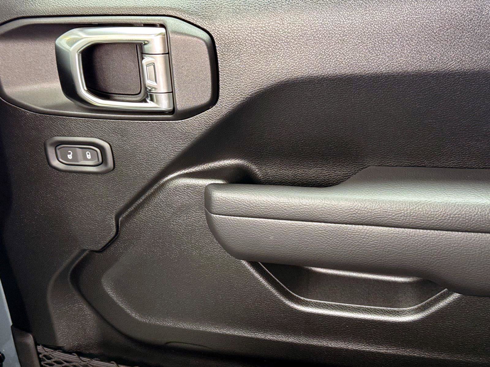 New 2026 Jeep Wrangler Unlimited Sport image 15