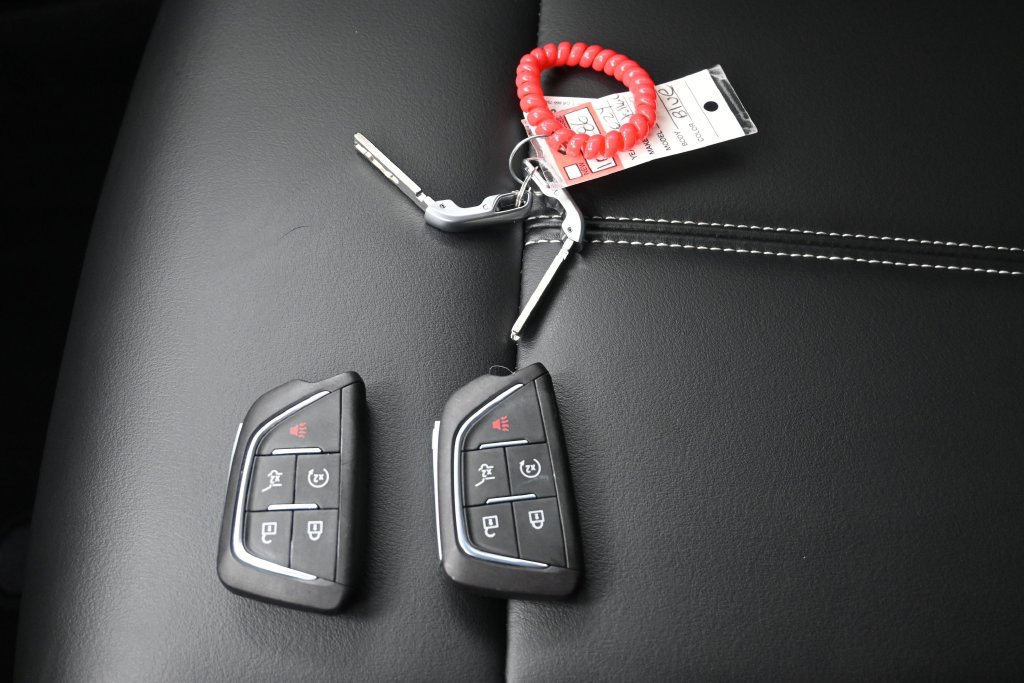 Used 2024 Cadillac Lyriq Tech RWD image 31