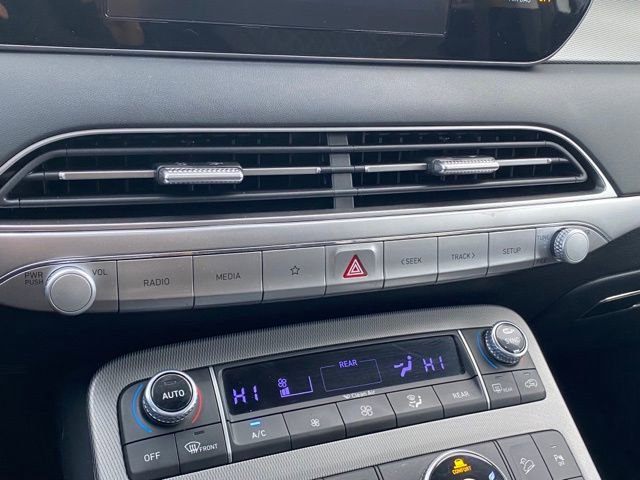 Used 2022 Hyundai Palisade SEL image 16