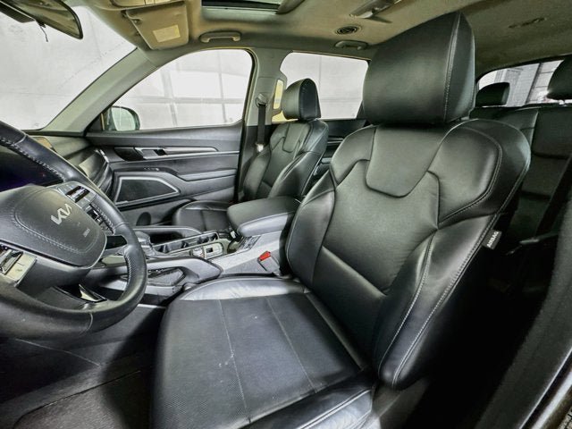 Certified 2023 Kia Telluride S w/ S Sunroof Package AWD/4WD image 20