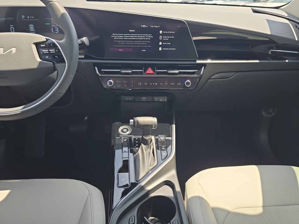 New 2026 Kia Niro EX FWD image 14