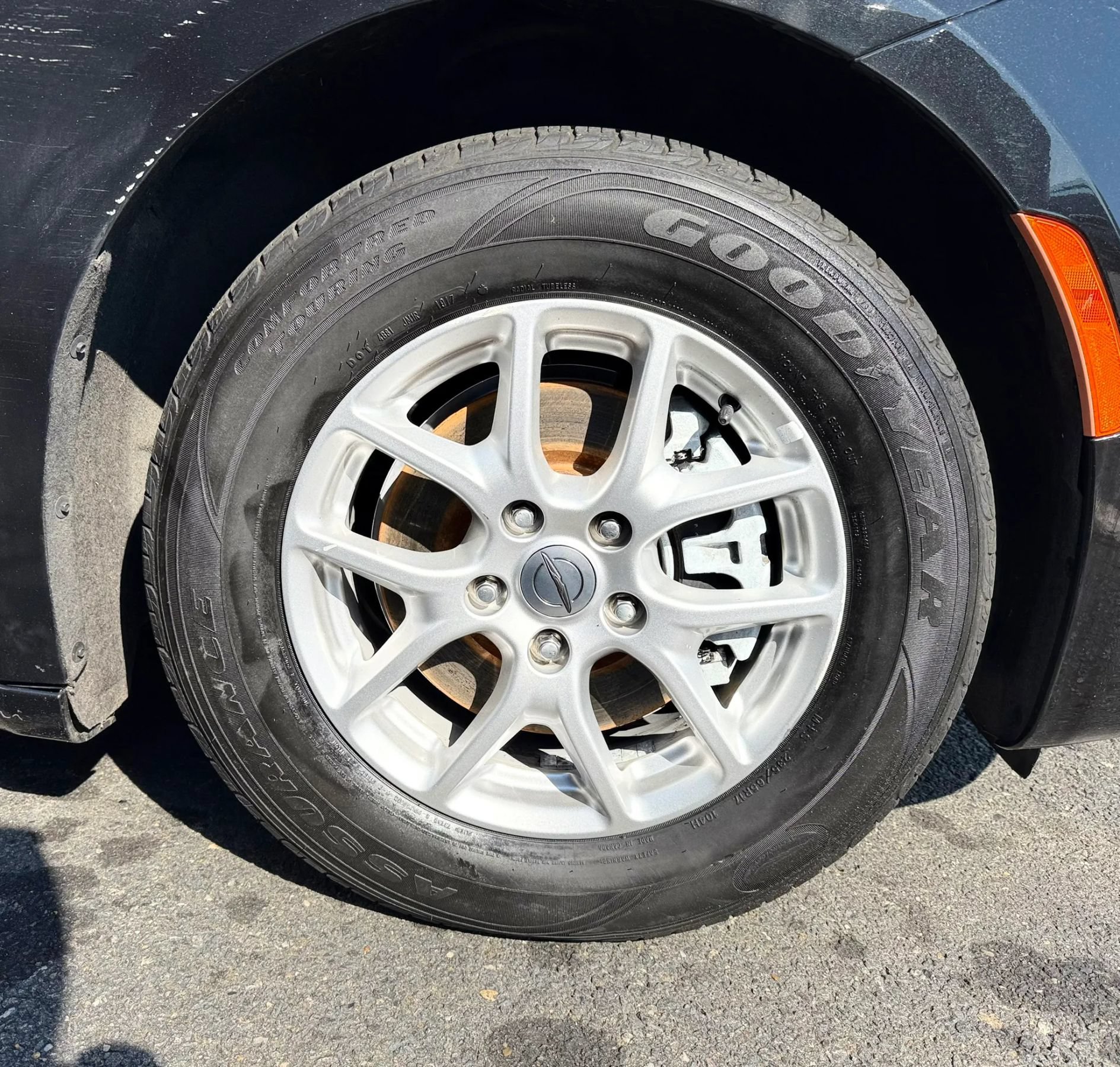 Used 2022 Chrysler Pacifica Touring-L FWD image 54