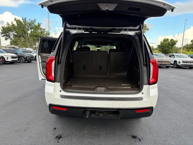 Used 2023 GMC Yukon XL Denali w/ Advanced Technology Package AWD/4WD image 17
