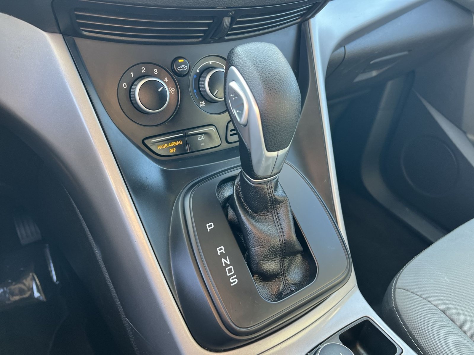 Used 2016 Ford Escape SE AWD/4WD image 21