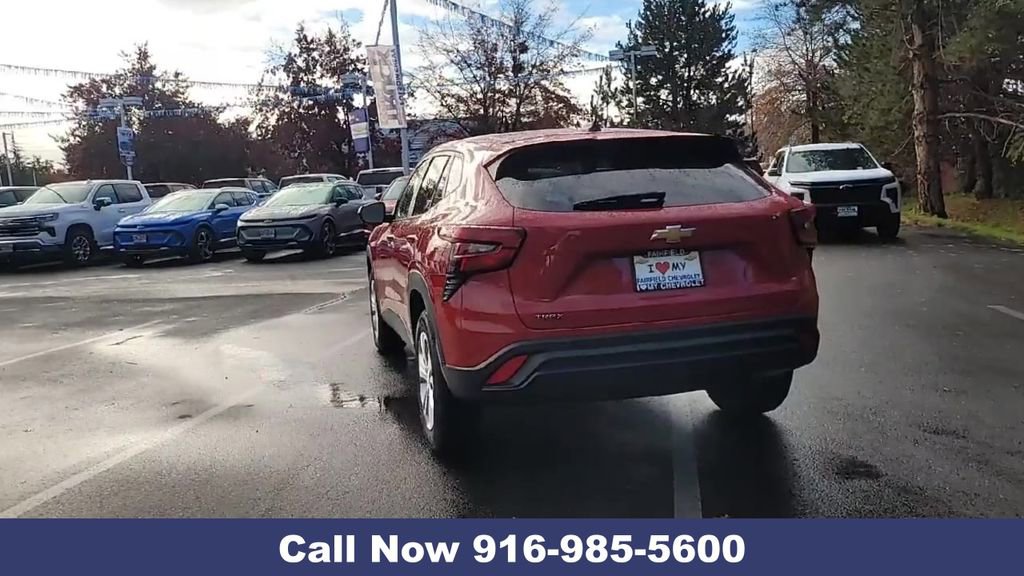 New 2026 Chevrolet Trax LS image 9