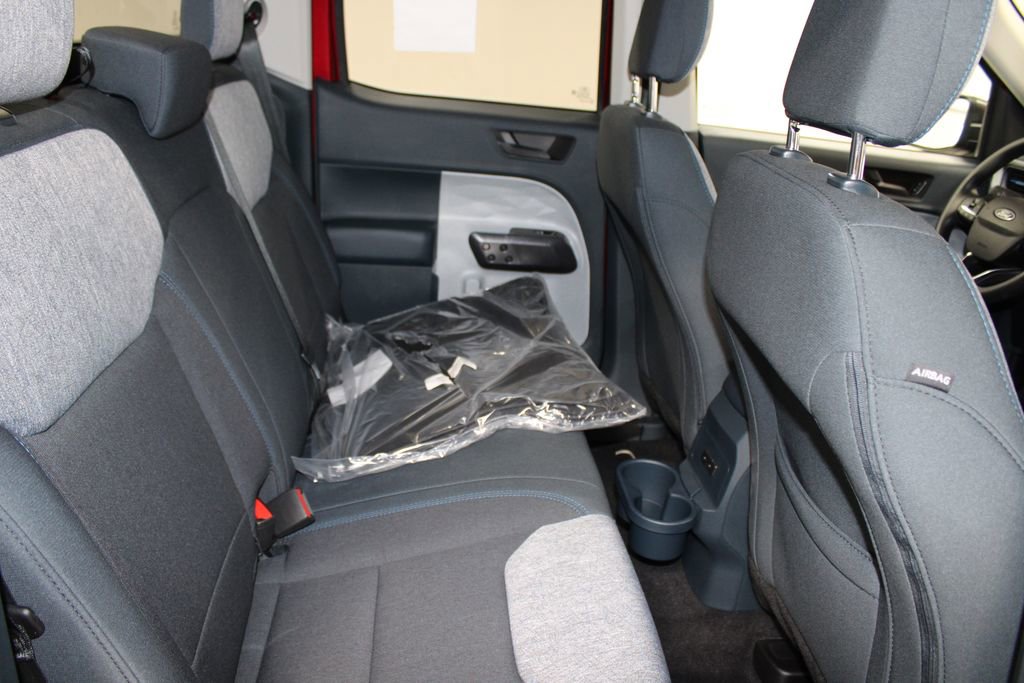 New 2026 Ford Maverick XLT image 27